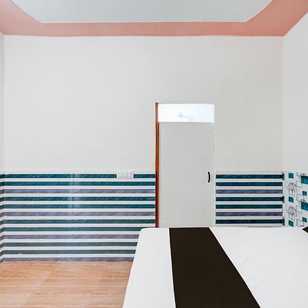 Hotel O Golden Bird Νόιντα Εξωτερικό φωτογραφία