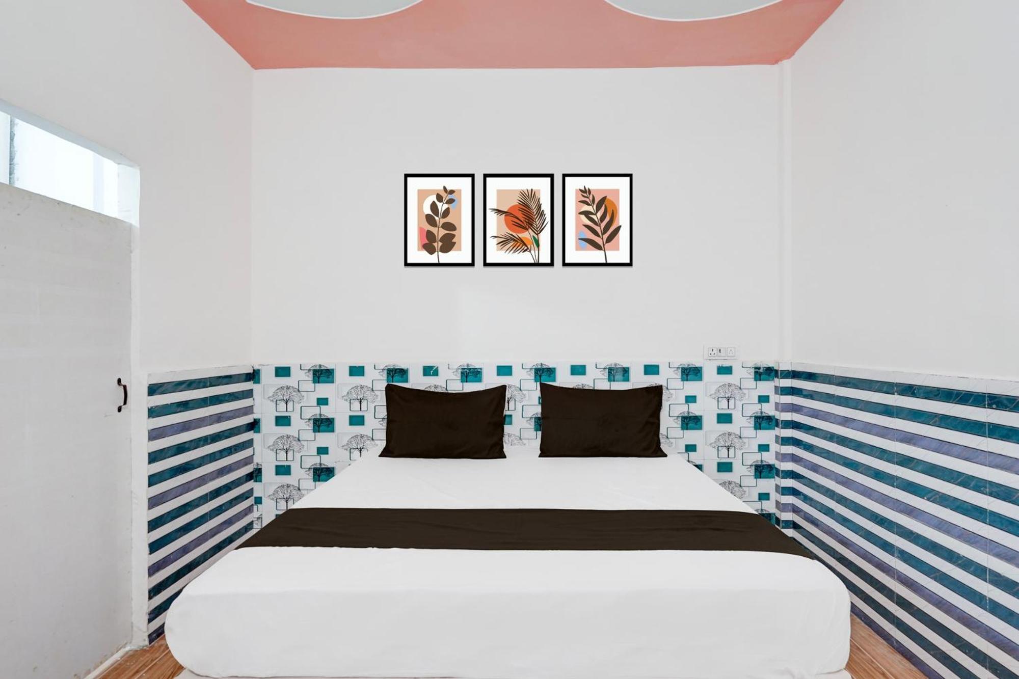 Hotel O Golden Bird Νόιντα Εξωτερικό φωτογραφία