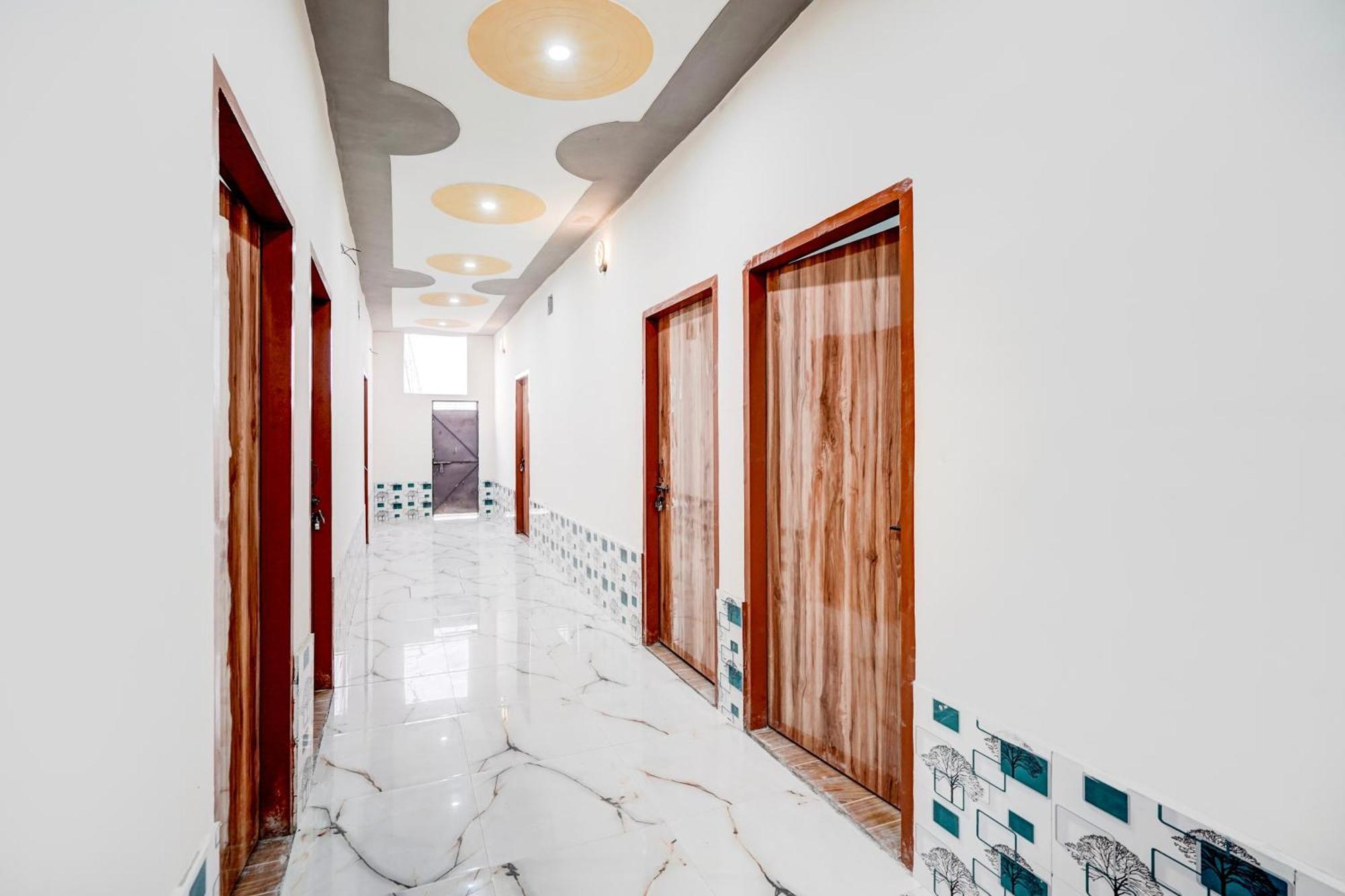 Hotel O Golden Bird Νόιντα Εξωτερικό φωτογραφία